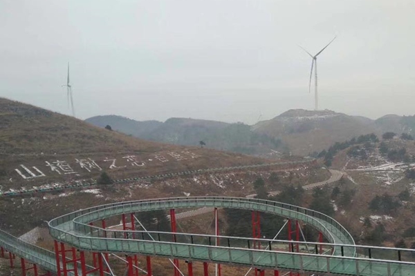 景观玻璃水滑道