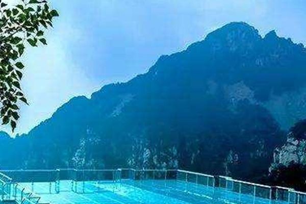 玻璃悬挑观光台