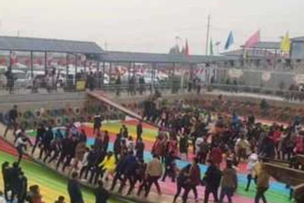 网红桥施工完成